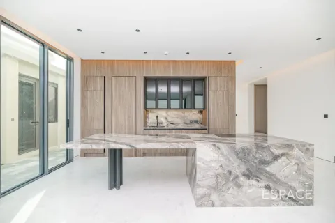 Vilă de închiriat în Tilal Al Ghaf, Dubai, EAU 5 dormitoare, 527 mp.  №650195 - poză 5