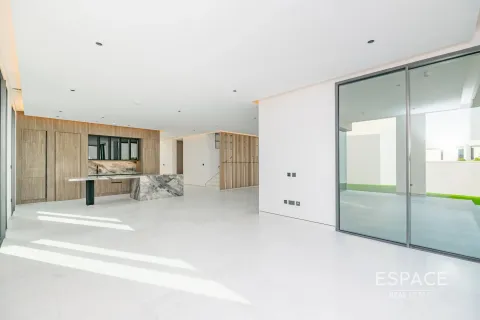 Vilă de închiriat în Tilal Al Ghaf, Dubai, EAU 5 dormitoare, 527 mp.  №650195 - poză 3