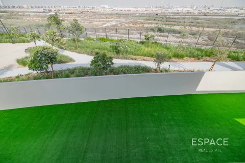Vilă de închiriat în Tilal Al Ghaf, Dubai, EAU 5 dormitoare, 527 mp.  №650195 - poză 17