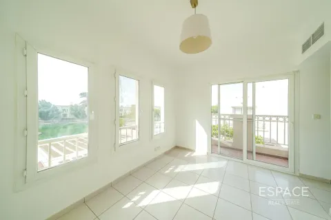 Willa do wynajęcia w The Springs, Dubai, ZEA 2 sypialnie, 247 mkw., nr 650193 - zdjęcie 2