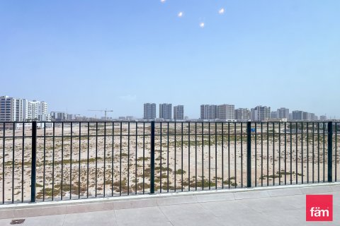 Appartamento in vendita a Al Furjan, Dubai, EAU 2 camere da letto, 151.5 mq. № 613532 - foto 3