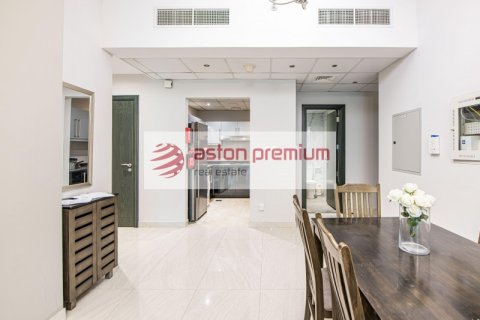Apartament në Business Bay, Dubai, Emiratet e Bashkuara Arabe 4 dhoma gjumi, 202 m2. № 763377 - Foto 4