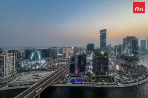 Huoneisto Business Bay, Dubai, Arabiemiraatit 1 makuuhuone, 91.2 m2 № 646781 - kuva 1