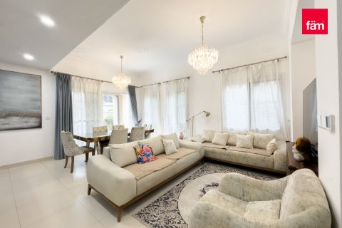 Willa do wynajęcia w Dubai, ZEA 3 sypialnie, 263.7 mkw., nr 646776 - zdjęcie 3