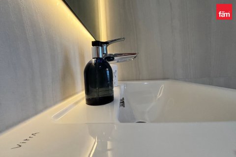 Διαμέρισμα σε Dubai, ΗΑΕ 1 υπνοδωμάτιο, 80.2 τ.μ. Αρ. 755014 - φωτογραφία 16