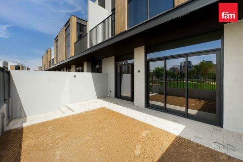 Řadový dům v Dubai, SAE 3 ložnice, 168 m² Č.: 621926 - fotografie 24