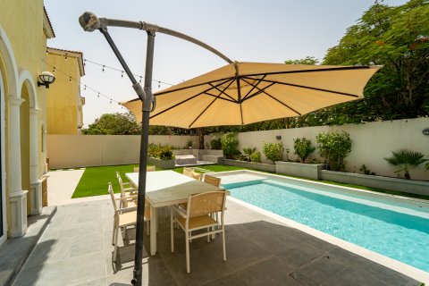 Vila v Jumeirah Islands, Dubai, SAE 3 ložnice, 512 m² Č.: 734110 - fotografie 27