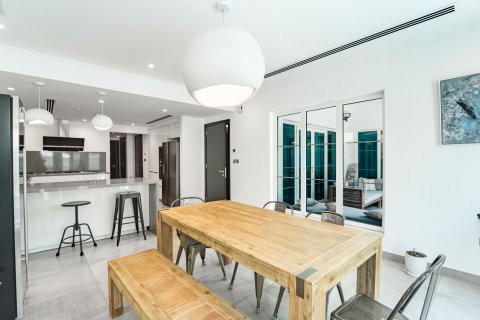 Vila v Jumeirah Islands, Dubai, SAE 3 ložnice, 512 m² Č.: 734110 - fotografie 11