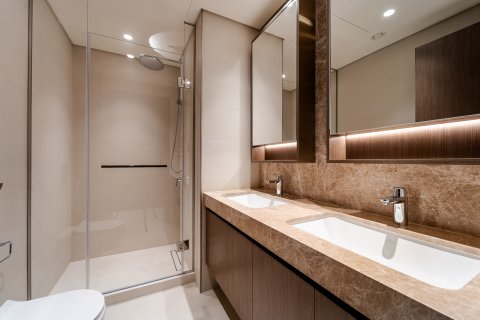 Lägenhet till försäljning i Dubai Marina, Dubai, UAE 2 sovrum, 134 kvm Nr. 734108 - fotografi 16
