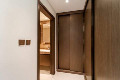 Lägenhet till försäljning i Dubai Marina, Dubai, UAE 2 sovrum, 134 kvm Nr. 734108 - fotografi 13