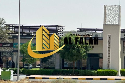 Tontti Tilal City, Sharjah, Arabiemiraatit 425 m2 № 645431 - kuva 1