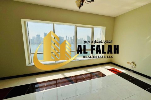 Apartament në Al Majaz, Sharjah, Emiratet e Bashkuara Arabe 4 dhoma gjumi, 325 m2. № 645435 - Foto 4