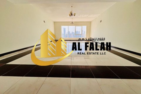 Apartament në Al Majaz, Sharjah, Emiratet e Bashkuara Arabe 4 dhoma gjumi, 325 m2. № 645435 - Foto 2