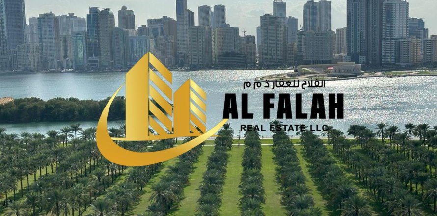 Apartament në Al Majaz, Sharjah, Emiratet e Bashkuara Arabe 4 dhoma gjumi, 325 m2. № 645435