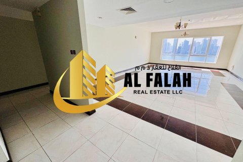 Apartament në Al Majaz, Sharjah, Emiratet e Bashkuara Arabe 4 dhoma gjumi, 325 m2. № 645435 - Foto 9