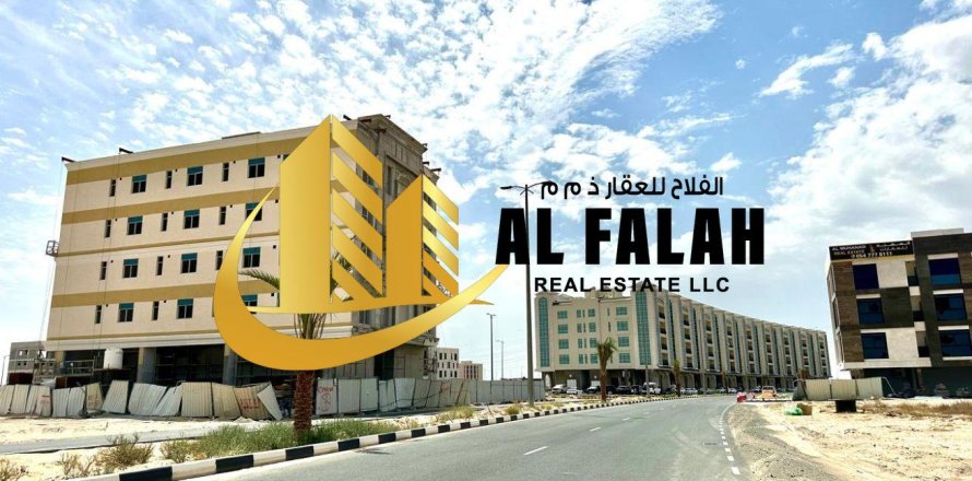 Terra em Tilal City, Sharjah, EAU 460 m2 № 645430