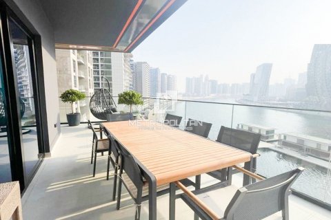 Apartemen di Business Bay, Dubai, UEA 2 kamar tidur, 124 m2 nomor 663687 - foto 9