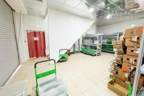 Sklad v Al Quoz, Dubai, SAE 1393.5 m² Č.: 569331 - fotografie 5