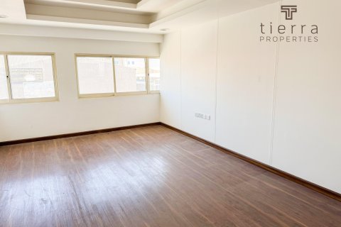 Sklad v Al Quoz, Dubai, SAE 1393.5 m² Č.: 569331 - fotografie 11