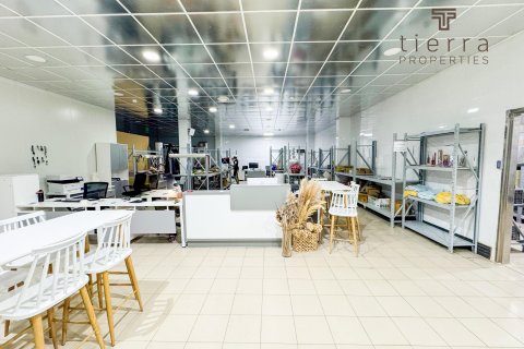 Sklad v Al Quoz, Dubai, SAE 1393.5 m² Č.: 569331 - fotografie 3