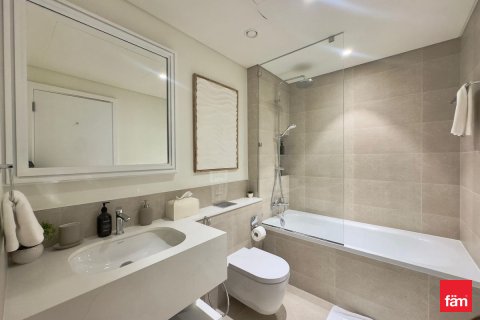 Byt v Dubai Harbour, SAE 3 ložnice, 171.5 m² Č.: 701473 - fotografie 16