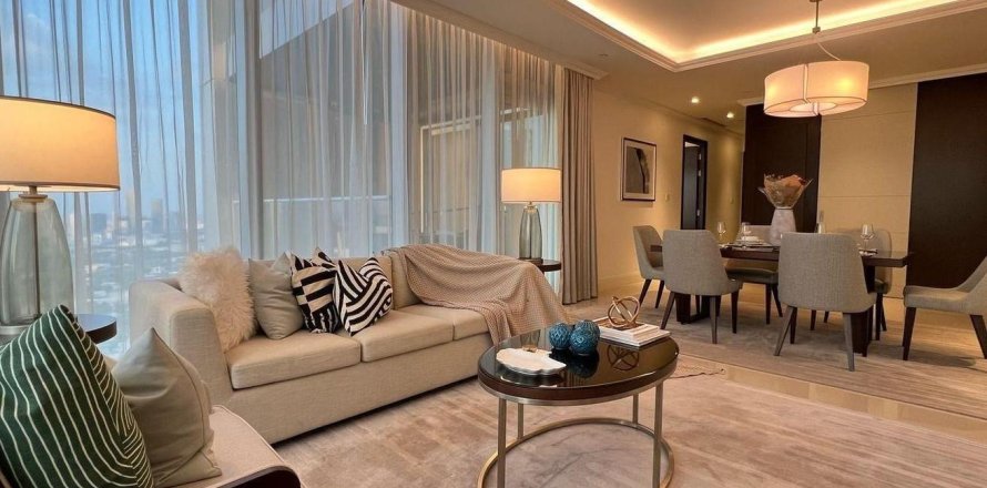 Appartement in Downtown Dubai (Downtown Burj Dubai), Dubai, VAE 2 slaapkamers, 149 vr.m. nr 646392