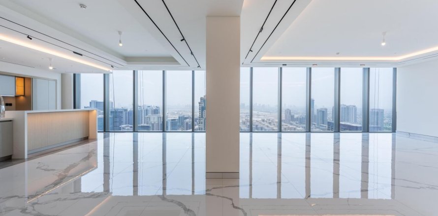 Ático en Dubai Internet City, Dubai, EAU 4 dormitorios, 447 m² № 646393