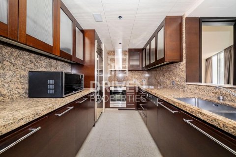 Lägenhet till försäljning i Downtown Dubai (Downtown Burj Dubai), Dubai, UAE 1 sovrum, 102 kvm Nr. 683021 - fotografi 6