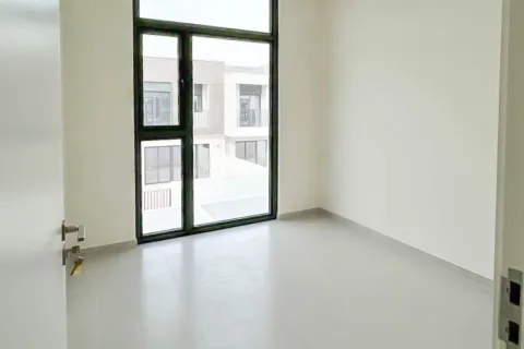 Villa te huur in Dubai South (Dubai World Central), Dubai, VAE 3 slaapkamers, 144 vr.m., nr 722576 - foto 8