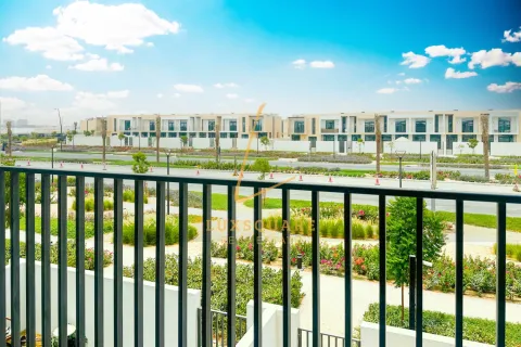 Villa in Dubai South (Dubai World Central), Dubai, VAE 4 slaapkamers, 237 vr.m. nr 722573