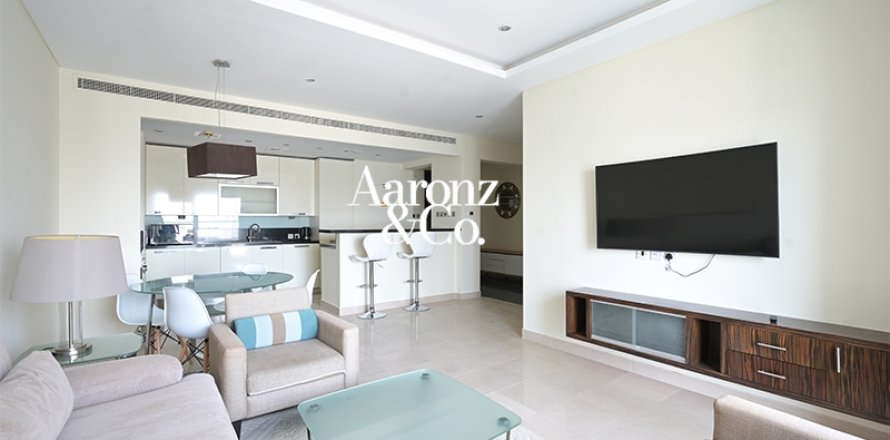 Lakás itt: Jumeirah Lake Towers, Dubai, EAE, 2 hálószoba, 120 m², azonosító: 722577