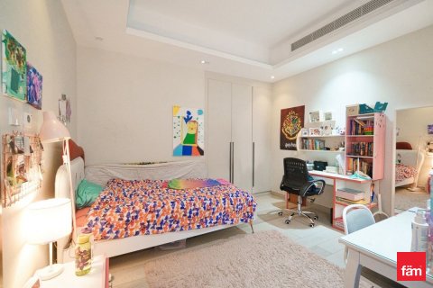 Villa en venta en Al Furjan, Dubai, EAU 3 dormitorios, 168.2 m2 № 646973 - foto 14