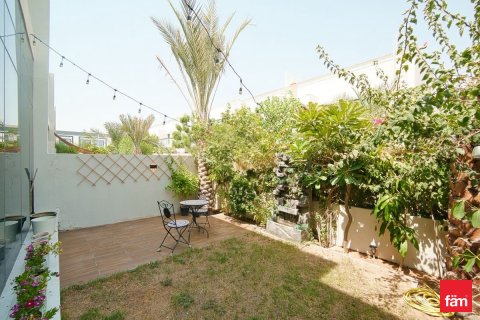 Villa en venta en Al Furjan, Dubai, EAU 3 dormitorios, 168.2 m2 № 646973 - foto 12