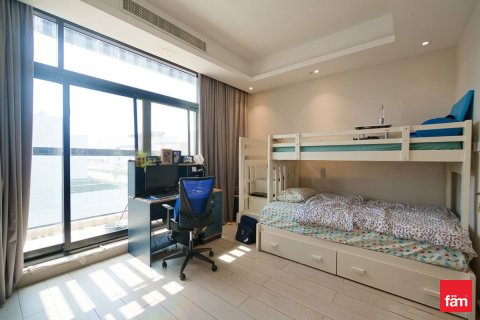 Villa en venta en Al Furjan, Dubai, EAU 3 dormitorios, 168.2 m2 № 646973 - foto 4