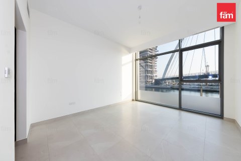 Пәтер Аль-Васл, Дубай, БАӘ-да 2 жатын бөлмелер, 129.4 м² № 646967 - фото 9