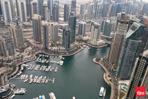 דירה להשכרה ב Dubai Marina, Dubai, איחוד האמירויות  2 חדרי שינה, 156.5 מ"ר, מספר 646970 - תמונה 1