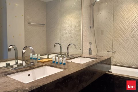 דירה להשכרה ב Dubai Marina, Dubai, איחוד האמירויות  2 חדרי שינה, 156.5 מ"ר, מספר 646970 - תמונה 16