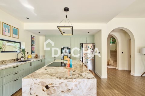 Müüa villa asukohaga Jumeirah Village Triangle, Dubai, AÜE: 2 magamistoaga, 280 m² Nr 706475 - pilt 10