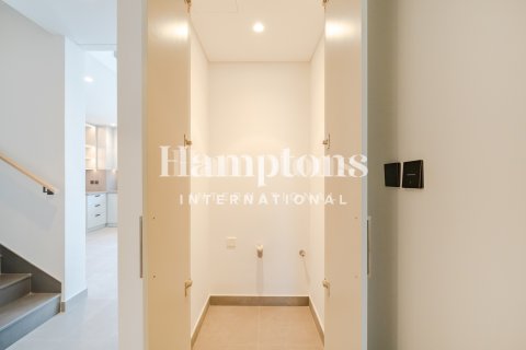 Shtëpi në qytet në Arabian Ranches 3, Dubai, Emiratet e Bashkuara Arabe 3 dhoma gjumi, 145.858 m2. № 706253