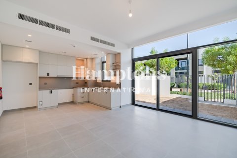 Townhouse til leje i Arabian Ranches 3, Dubai, UAE 3 soveværelser, 145.85771000 kvm № 706253 - foto 5