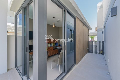 Willa na sprzedaż w Tilal Al Ghaf, Dubai, ZEA 4 sypialnie, 579 mkw., nr 681436 - zdjęcie 21