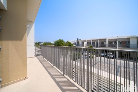 Casa urbana para arrendamento em Tilal Al Ghaf, Dubai, EAU 4 quartos, 201.97 m2 № 747590 - foto 21