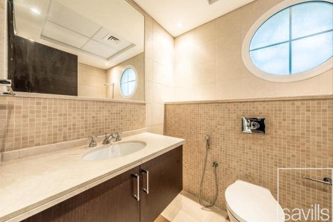 Vila v Jumeirah Park, Dubai, SAE 4 ložnice, 989.51 m² Č.: 747591 - fotografie 19