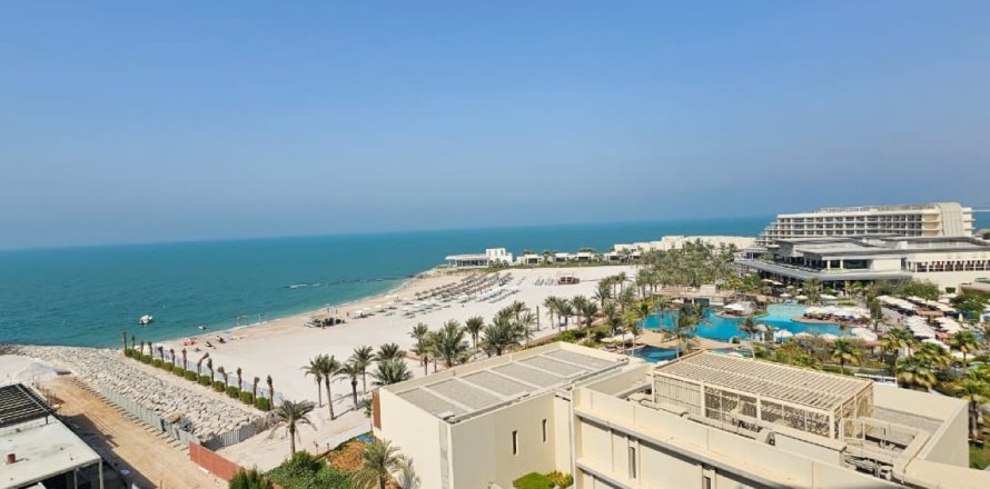Appartamento a Ras Al Khaimah, EAU 2 camere da letto, 130 mq. № 734930