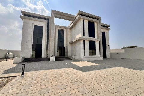 Villa sa Al Uraibi, Ras Al Khaimah, UAE 7 silid-tulugan, 1087 sq.m. № 656829 - larawan 1