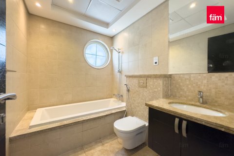 Villa te huur in Dubai, VAE 5 slaapkamers, 849 vr.m., nr 645540 - foto 27