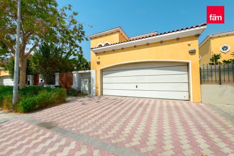 Villa te huur in Dubai, VAE 5 slaapkamers, 849 vr.m., nr 645540 - foto 29
