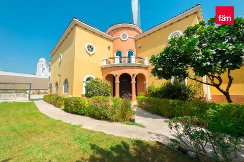 Villa te huur in Dubai, VAE 5 slaapkamers, 849 vr.m., nr 645540 - foto 3