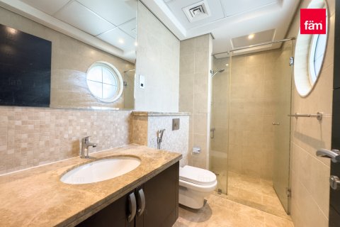 Villa te huur in Dubai, VAE 5 slaapkamers, 849 vr.m., nr 645540 - foto 20