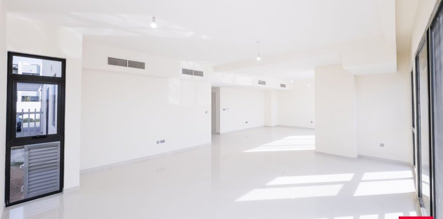 Vila v Dubai, SAE 6 spální, 450.9 m2 č. 645541